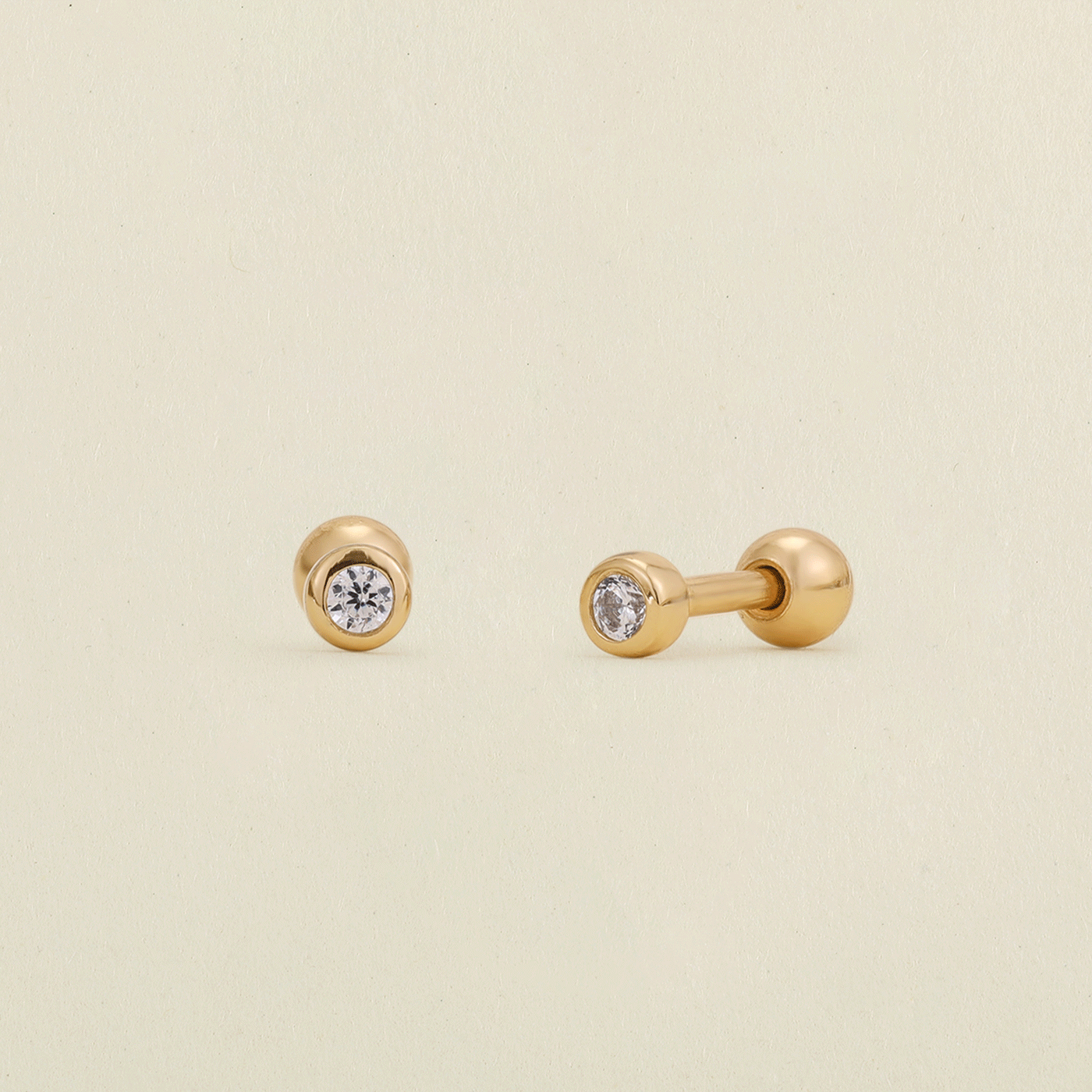 Live In Stud Earrings - Gold Vermeil/Heart