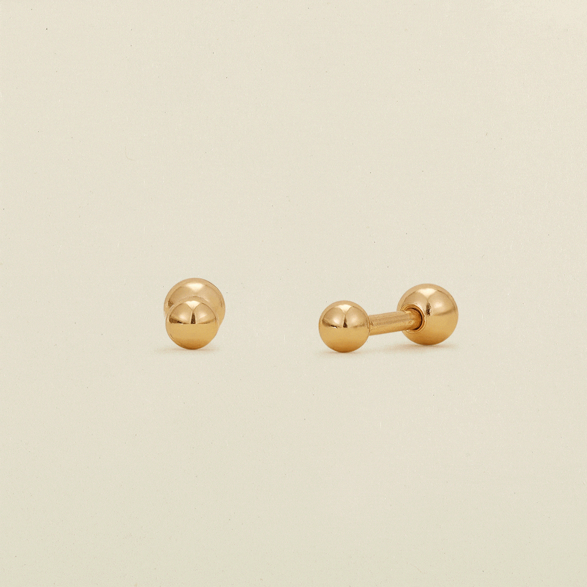 Live In Stud Earrings - Gold Vermeil/Heart