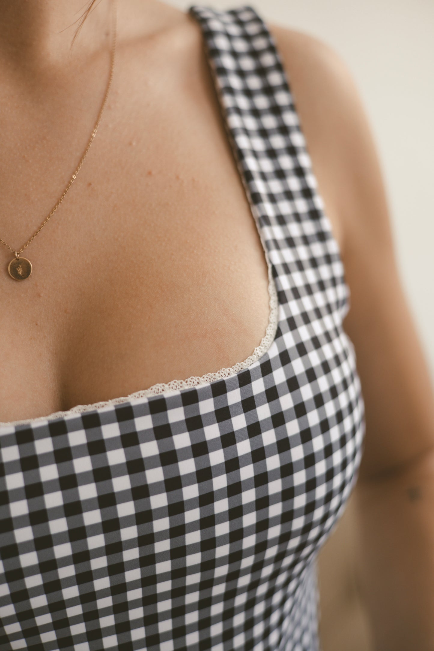 Black Gingham Lace Trim Crop Tank Top