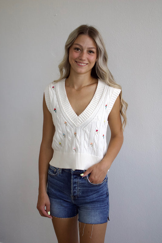 Plumeria Floral Knit Vest - Ivory Combo