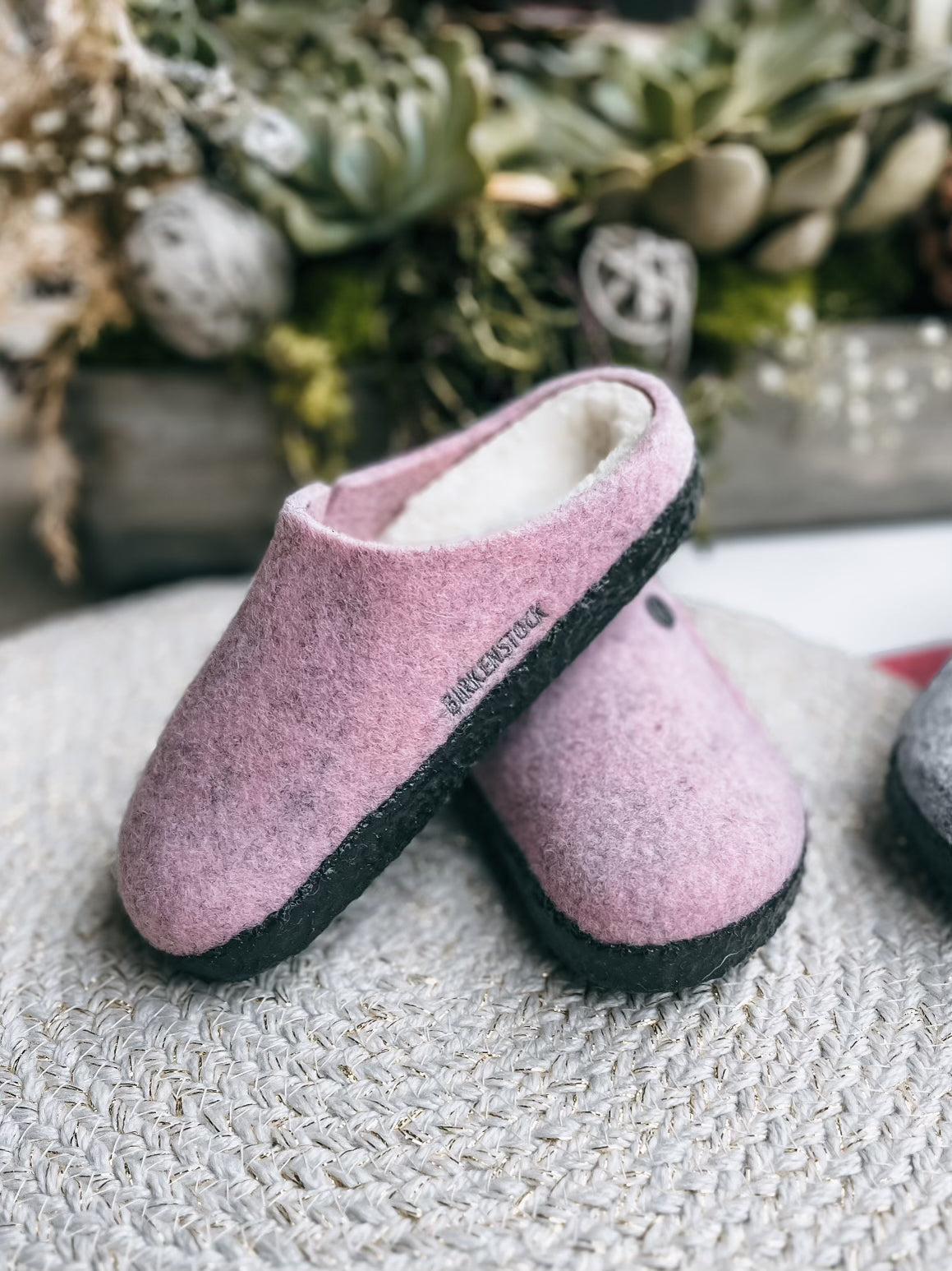 Zermatt Rivet Kids Slippers - Pink