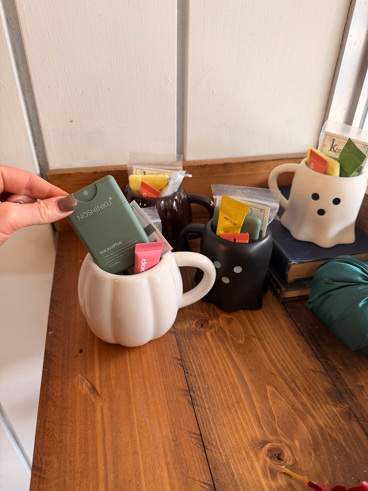 Boo Cups