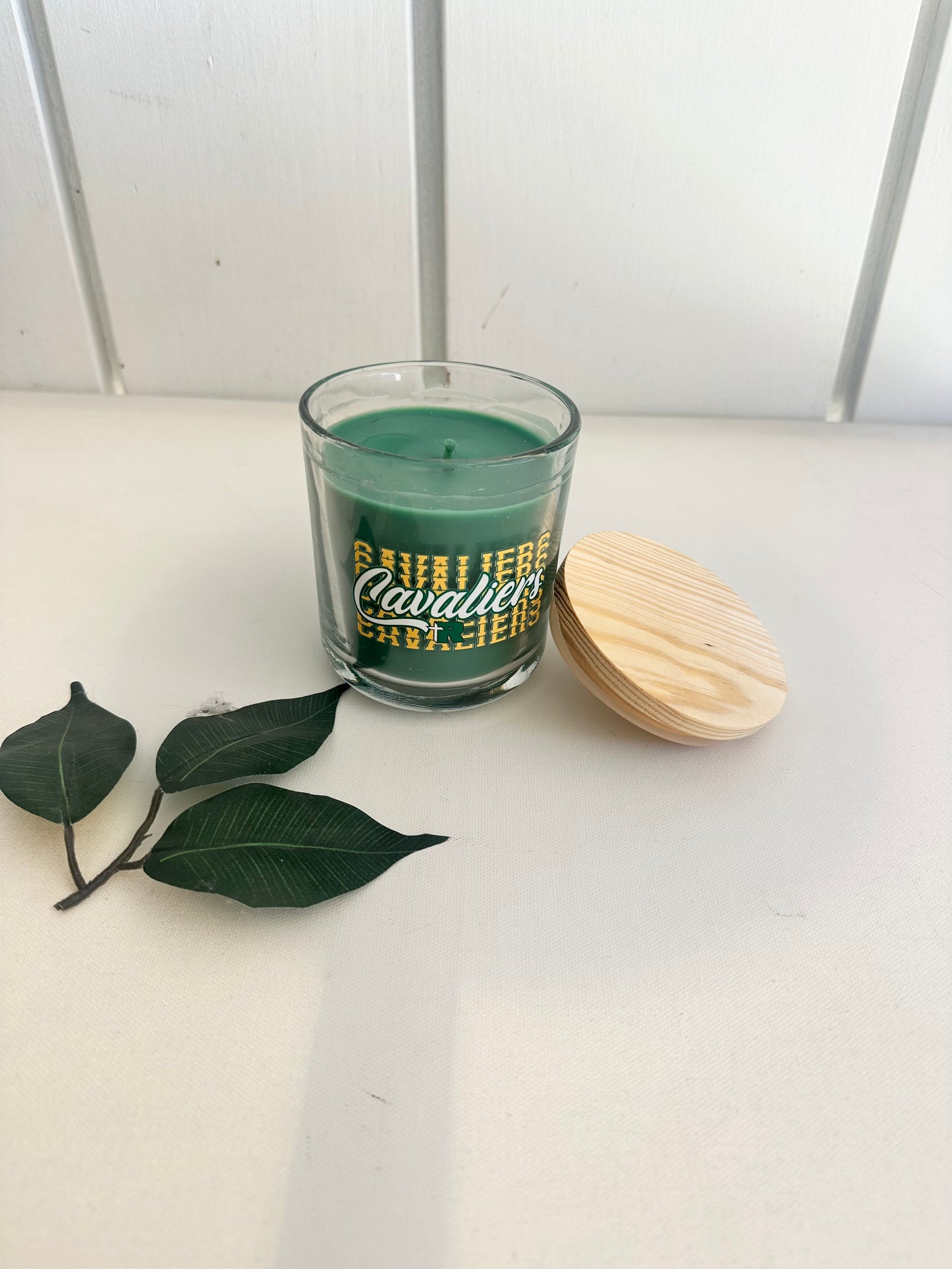 Cavaliers Candle - Pine