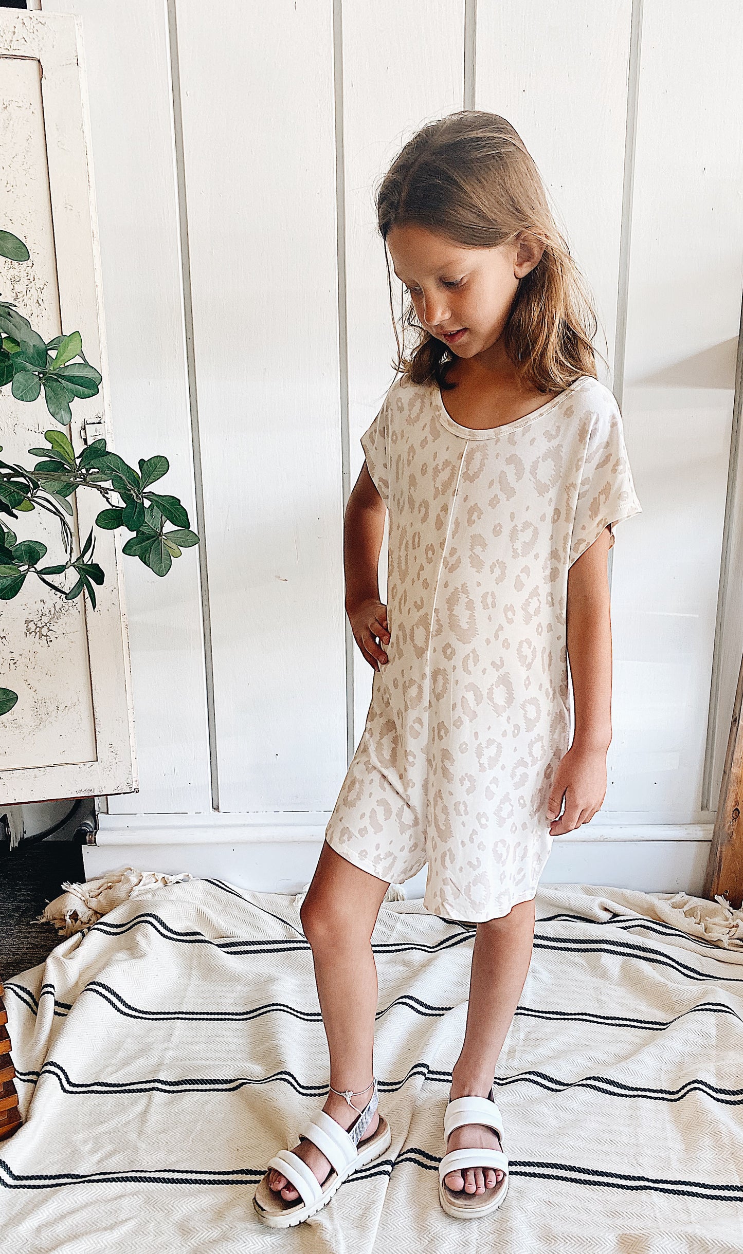 Girls Leopard Romper - Sand Dollar