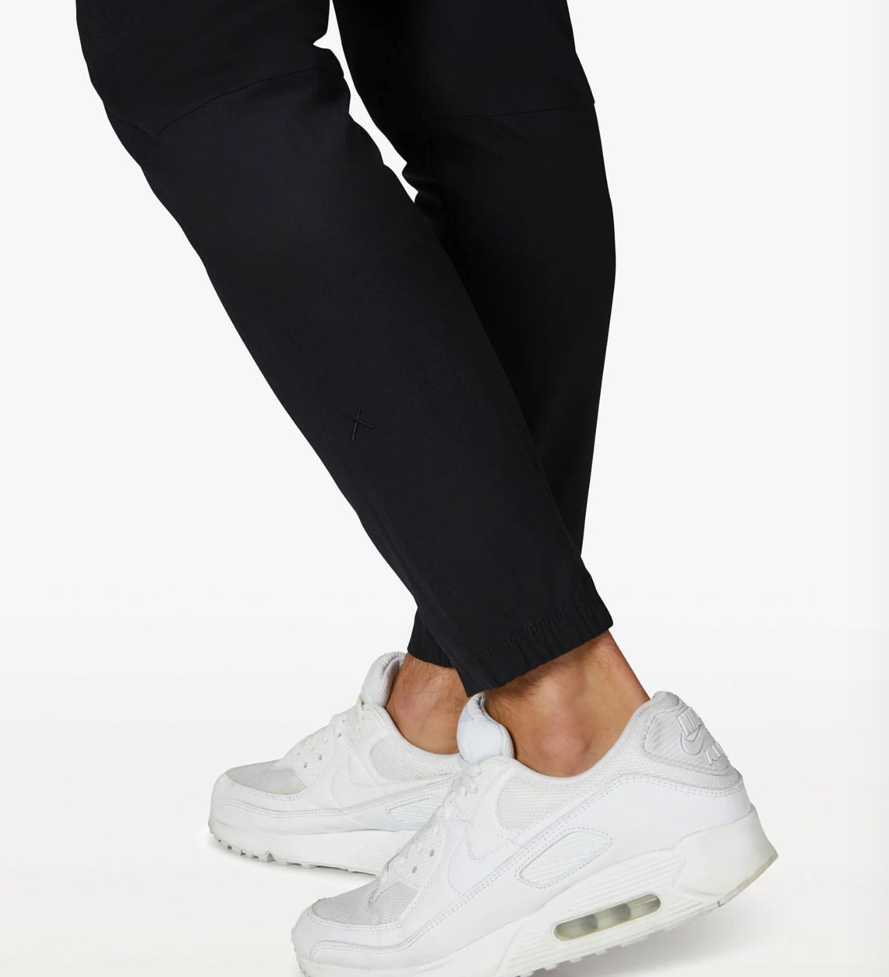 AO Jogger - Black