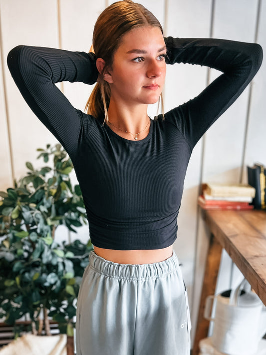 Gather Long Sleeve - Black