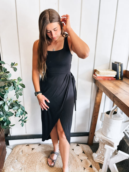 Dreamland Sarong Dress - Black
