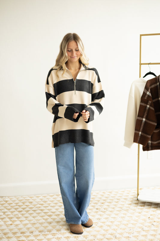 Charcoal/Cream Turtleneck Half Zip Top