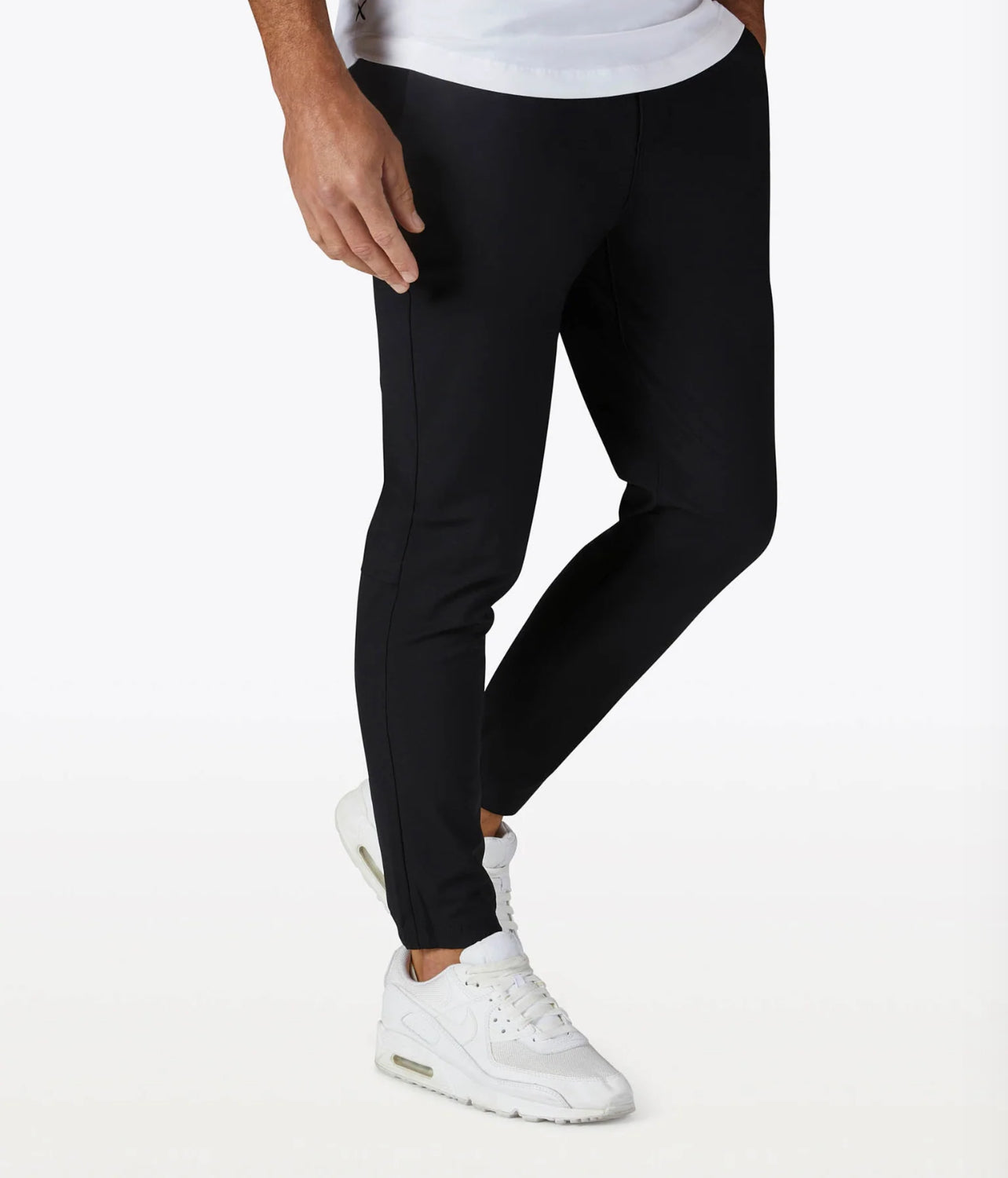 AO Jogger - Black