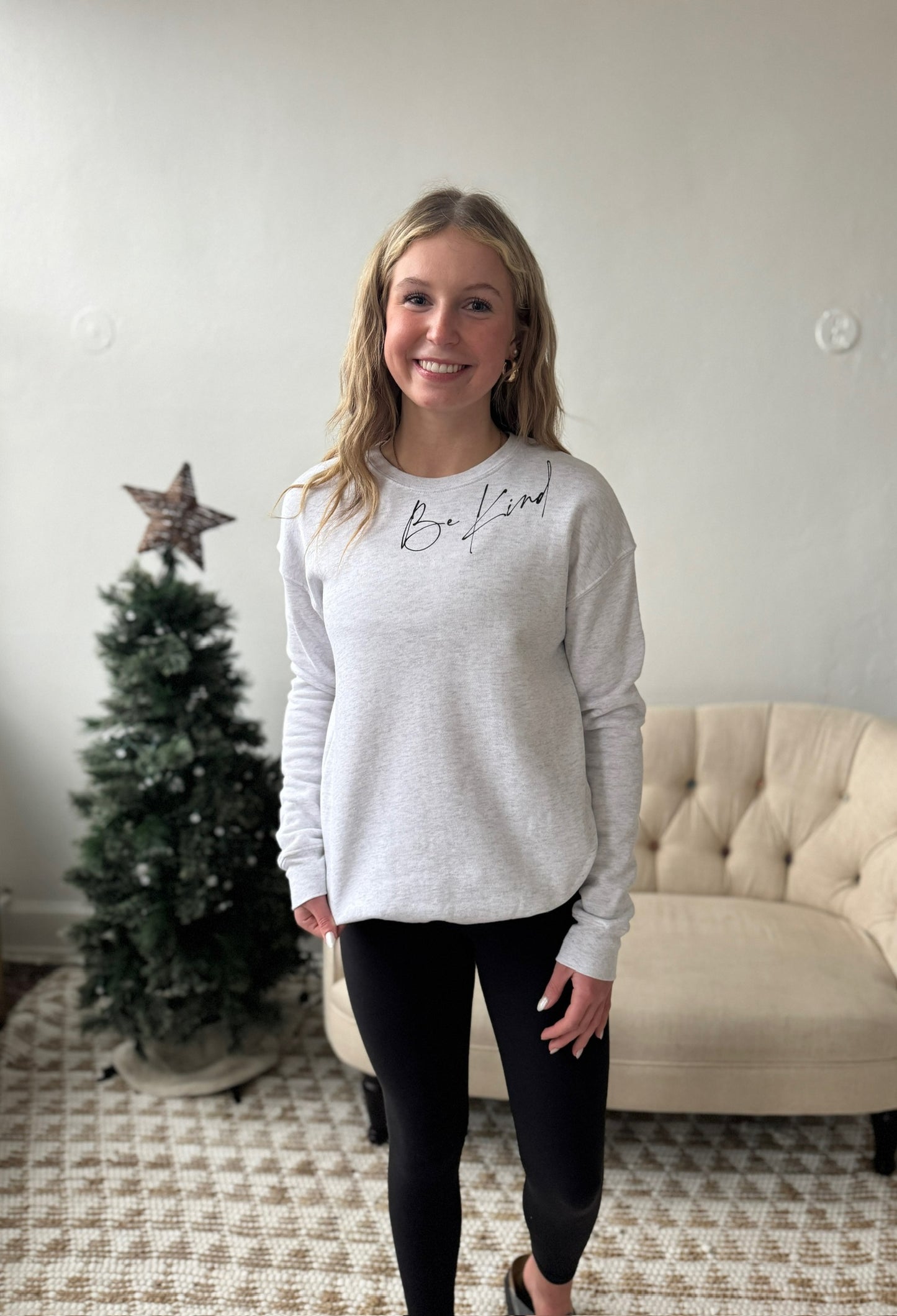 Be Kind Graphic Sweatshirt - White Heather