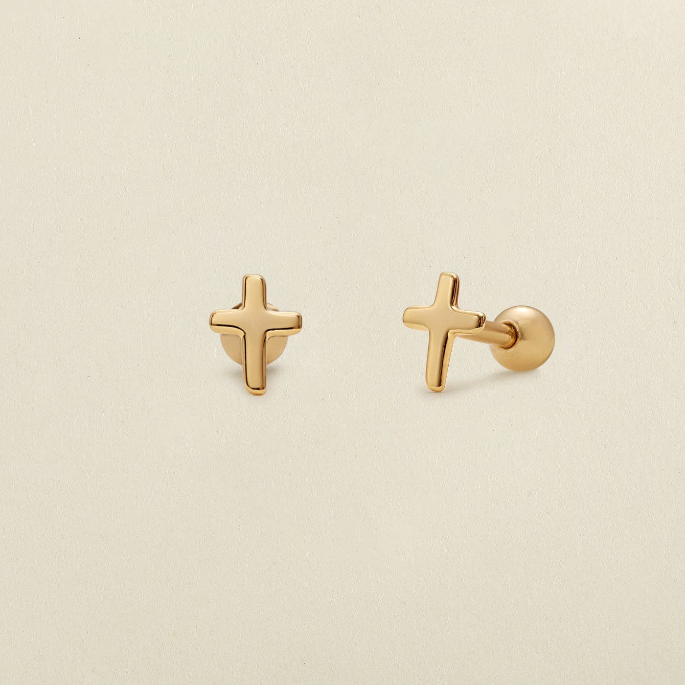 Live In Stud Earrings - Gold Vermeil/Heart