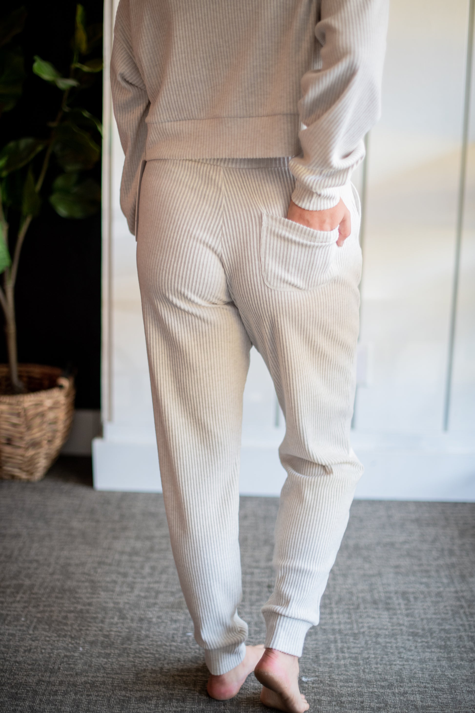 Muse Sweatpant - Bone Heather – Karisma Boutique