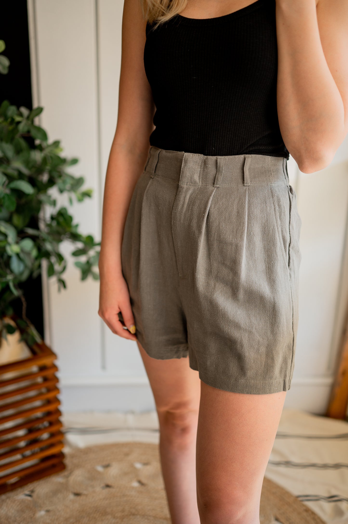 Calista Short - Moss Grey