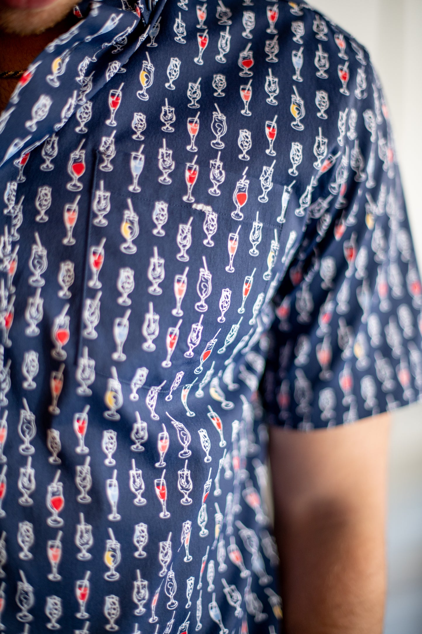 XC4 SS Button Up - Navy Drinks